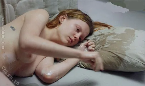 Mia Goth OnlyFans Leaked Free Thumbnail Picture - #7N7Dl19tFt