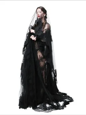 Mia Goth OnlyFans Leaked Free Thumbnail Picture - #B7fv3lvtnd