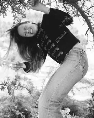 Mia Goth OnlyFans Leaked Free Thumbnail Picture - #KERXE4dakQ