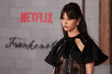 Mia Goth OnlyFans Leaked Free Thumbnail Picture - #LqPAowQxlh