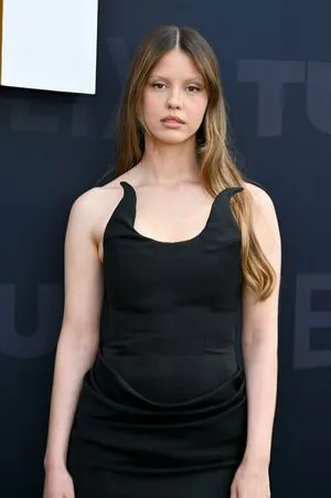 Mia Goth OnlyFans Leaked Free Thumbnail Picture - #OhtUdMOv22