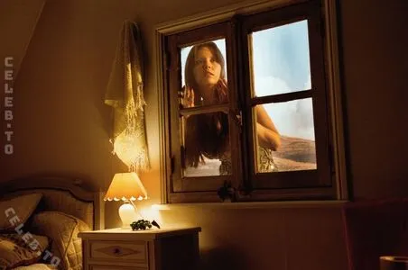 Mia Goth OnlyFans Leaked Free Thumbnail Picture - #S7P2ogMYao