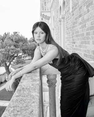 Mia Goth OnlyFans Leaked Free Thumbnail Picture - #ZcwE0g2ria