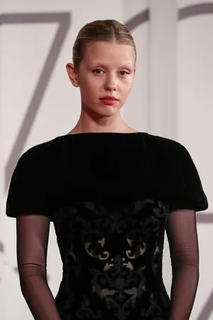 Mia Goth OnlyFans Leaked Free Thumbnail Picture - #cumIQrpJBh