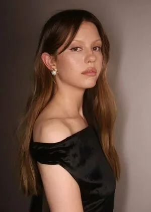 Mia Goth OnlyFans Leaked Free Thumbnail Picture - #hUNP8JuVFG