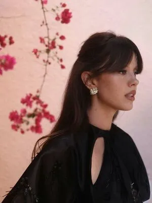 Mia Goth OnlyFans Leaked Free Thumbnail Picture - #lmIRolvDnA