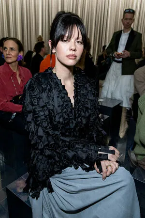 Mia Goth OnlyFans Leaked Free Thumbnail Picture - #qThnULw9dW