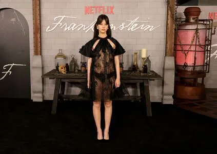 Mia Goth OnlyFans Leaked Free Thumbnail Picture - #r5y0CaLoSf