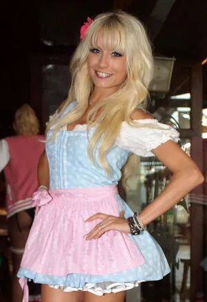 Mia Juli OnlyFans Leaked Free Thumbnail Picture - #gMat50lRrP