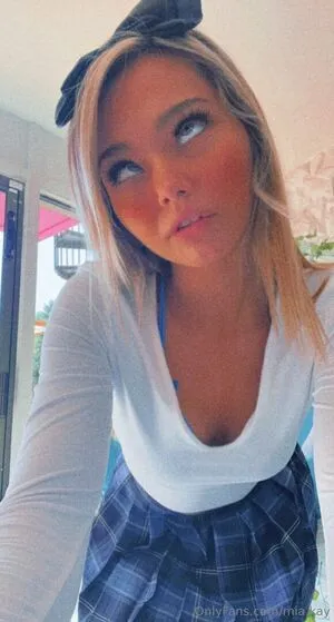 Mia Kay OnlyFans Leaked Free Thumbnail Picture - #AgVEIEPMFn