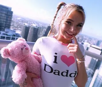 Mia Kay OnlyFans Leaked Free Thumbnail Picture - #pkREURdOBq