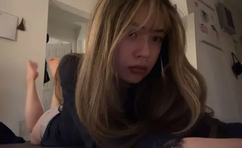 Mia Kerin OnlyFans Leaked Free Thumbnail Picture - #Tyoq8yoC53