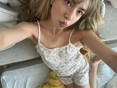 Mia Kerin OnlyFans Leaked Free Thumbnail Picture - #u13B7Hsfcu