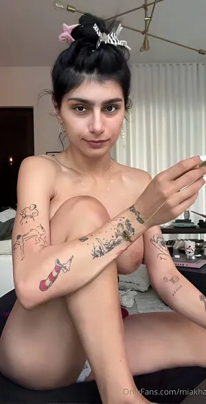 Mia Khalifa OnlyFans Leaked Free Thumbnail Picture - #0CYUczWWvG