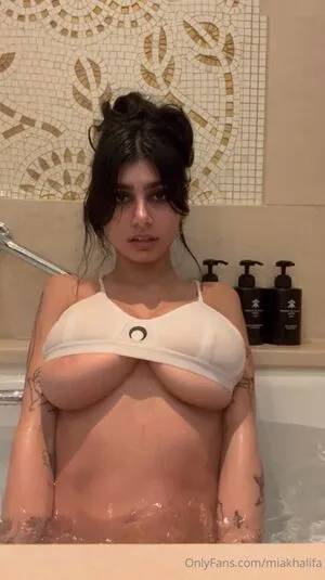 Mia Khalifa OnlyFans Leaked Free Thumbnail Picture - #Lbi751adPV