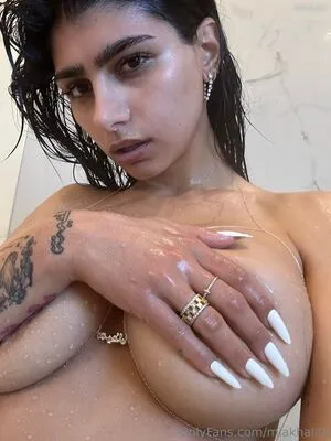Mia Khalifa OnlyFans Leaked Free Thumbnail Picture - #OAHJI5WWEm