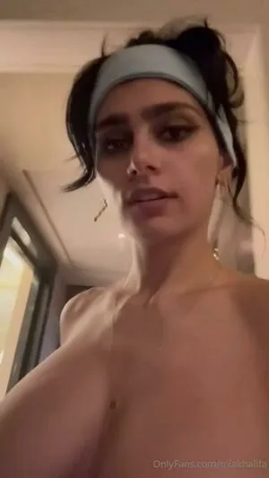Mia Khalifa OnlyFans Leaked Free Thumbnail Picture - #ROEULIKQew