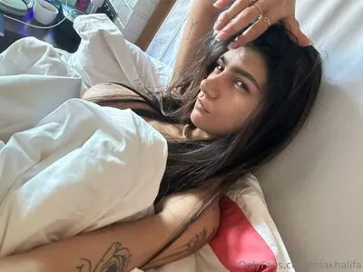 Mia Khalifa OnlyFans Leaked Free Thumbnail Picture - #Ud2gNATWLE
