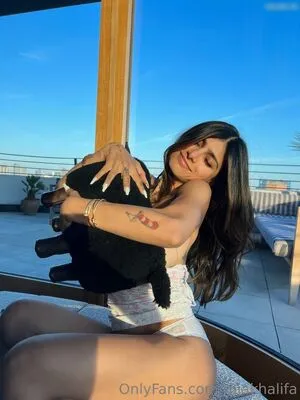 Mia Khalifa OnlyFans Leaked Free Thumbnail Picture - #V7a9q6kaYh