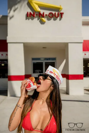 Mia Khalifa OnlyFans Leaked Free Thumbnail Picture - #WvHVV2EXF3