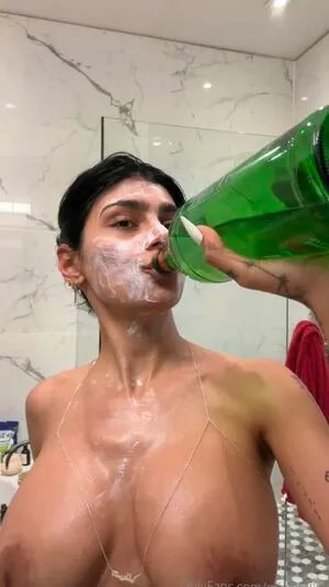 Mia Khalifa OnlyFans Leaked Free Thumbnail Picture - #cswUubgwIN