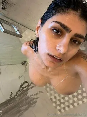 Mia Khalifa OnlyFans Leaked Free Thumbnail Picture - #niYYe3mO3D
