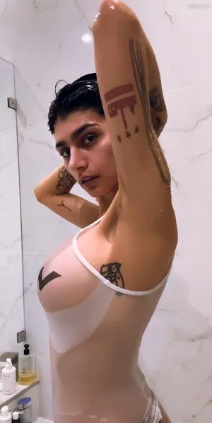 Mia Khalifa OnlyFans Leaked Free Thumbnail Picture - #pLtnSHB4ik
