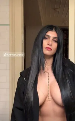 Mia Khalifa OnlyFans Leaked Free Thumbnail Picture - #vfElJNLlBO