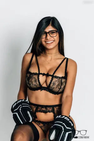 Mia Khalifa OnlyFans Leaked Free Thumbnail Picture - #y4n7DwQJ4s