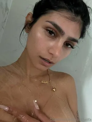 Mia Khalifa OnlyFans Leaked Free Thumbnail Picture - #8LB7D1mniv