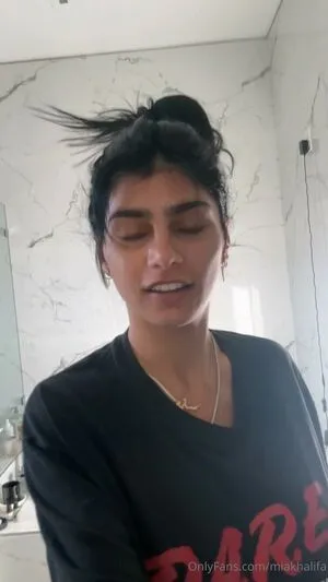 Mia Khalifa OnlyFans Leaked Free Thumbnail Picture - #9PWvcHd2Bi