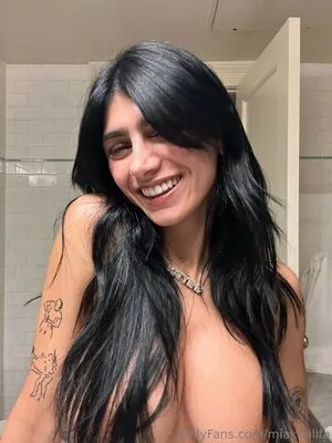 Mia Khalifa OnlyFans Leaked Free Thumbnail Picture - #BgtG5zTUgT