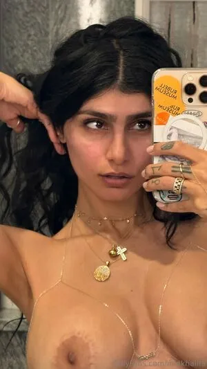 Mia Khalifa OnlyFans Leaked Free Thumbnail Picture - #D5eKtDFEyU
