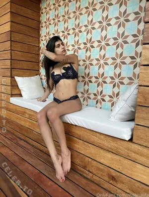 Mia Khalifa OnlyFans Leaked Free Thumbnail Picture - #DOIMkywI89