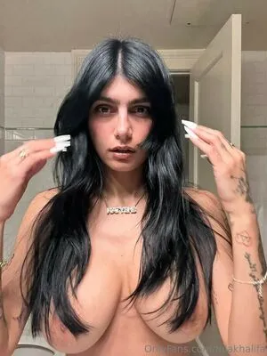 Mia Khalifa OnlyFans Leaked Free Thumbnail Picture - #HM3UruXpHj