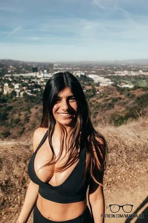 Mia Khalifa OnlyFans Leaked Free Thumbnail Picture - #Ms8JJ3Wsde