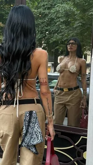 Mia Khalifa OnlyFans Leaked Free Thumbnail Picture - #Zbs0IqzCZp