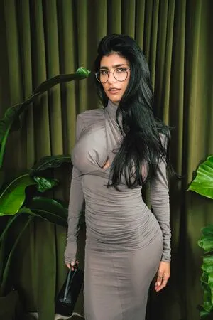 Mia Khalifa OnlyFans Leaked Free Thumbnail Picture - #cBu102FLsV