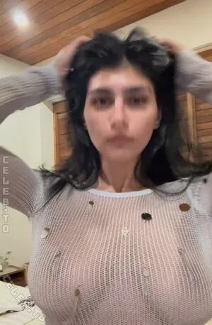 Mia Khalifa OnlyFans Leaked Free Thumbnail Picture - #eLRl6JQI66