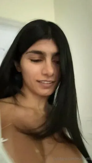 Mia Khalifa OnlyFans Leaked Free Thumbnail Picture - #jvBqXACKC5