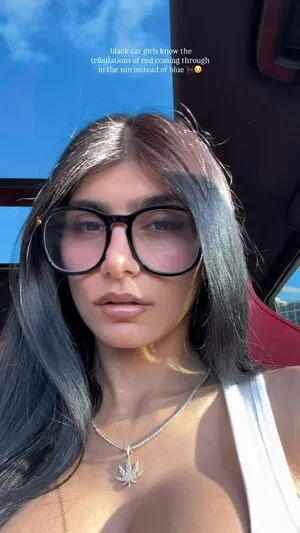 Mia Khalifa OnlyFans Leaked Free Thumbnail Picture - #l2twcaHEjo
