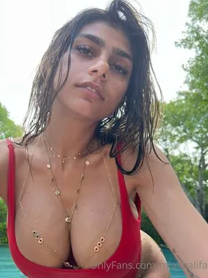 Mia Khalifa OnlyFans Leaked Free Thumbnail Picture - #q1y4GhXQMi