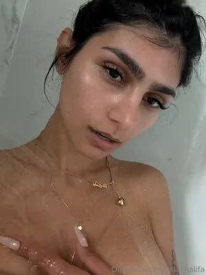 Mia Khalifa OnlyFans Leaked Free Thumbnail Picture - #rOWGExfiiS