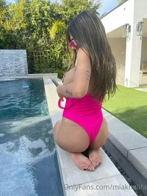Mia Khalifa OnlyFans Leaked Free Thumbnail Picture - #sl5RK0Eoqm