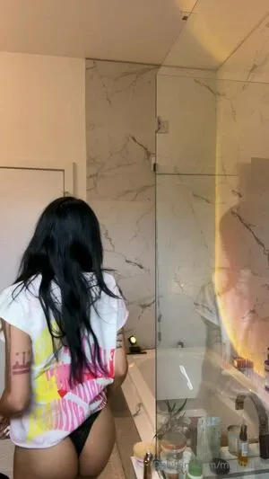 Mia Khalifa OnlyFans Leaked Free Thumbnail Picture - #udLepxovEE