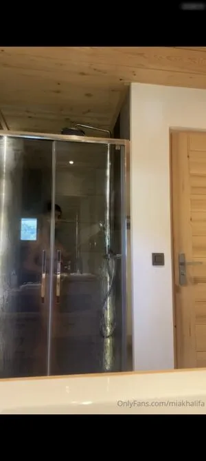 Mia Khalifa OnlyFans Leaked Free Thumbnail Picture - #yfuRGwb0gT