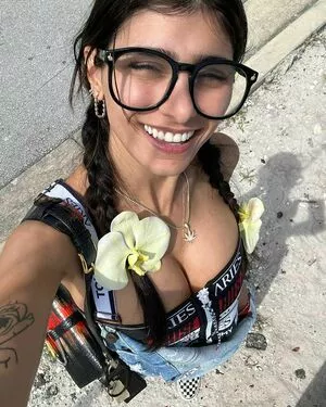 Mia Khalifa OnlyFans Leaked Free Thumbnail Picture - #0OyOtOYjPA