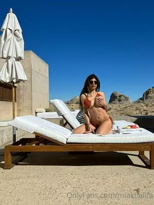 Mia Khalifa OnlyFans Leaked Free Thumbnail Picture - #1hexklp5Gr