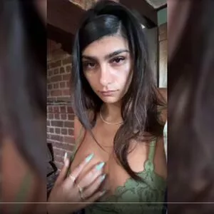 Mia Khalifa OnlyFans Leaked Free Thumbnail Picture - #5jp1r8dSZl