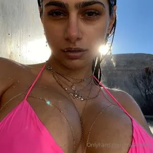 Mia Khalifa OnlyFans Leaked Free Thumbnail Picture - #6nlCvbBK5P